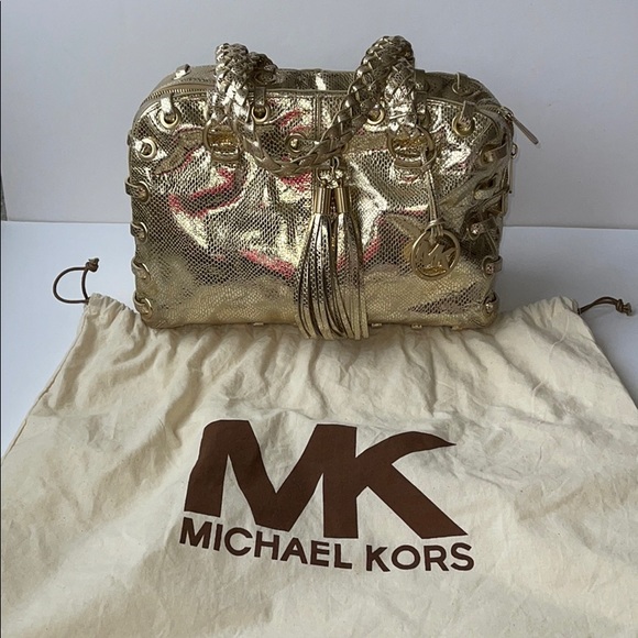 Michael Kors Gold bag - Picture 3 of 16